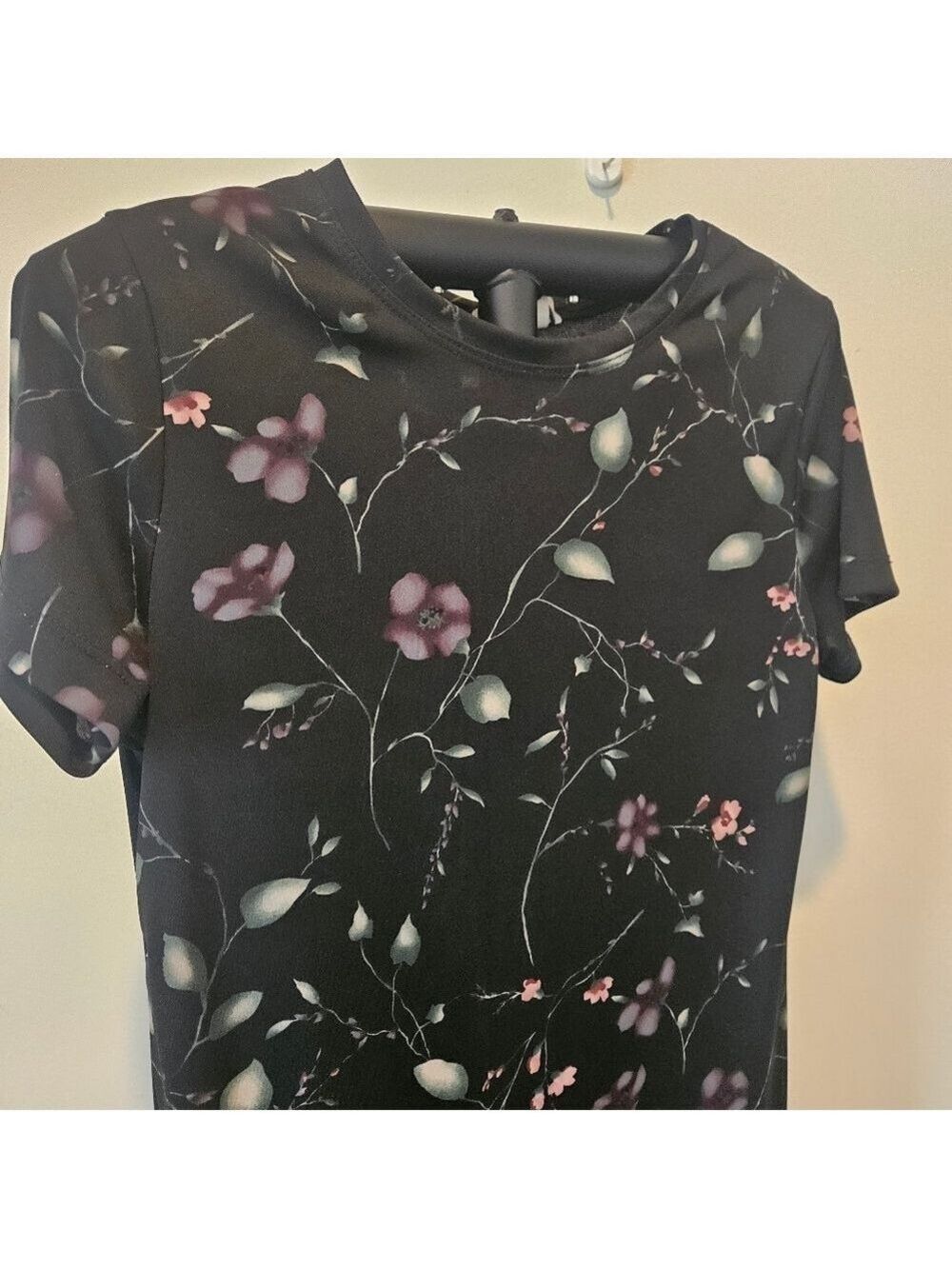 Cassino Women's Short Sleeve Maxi Dress In Black With A Multi Floral Print Small - Picture 4 of 7